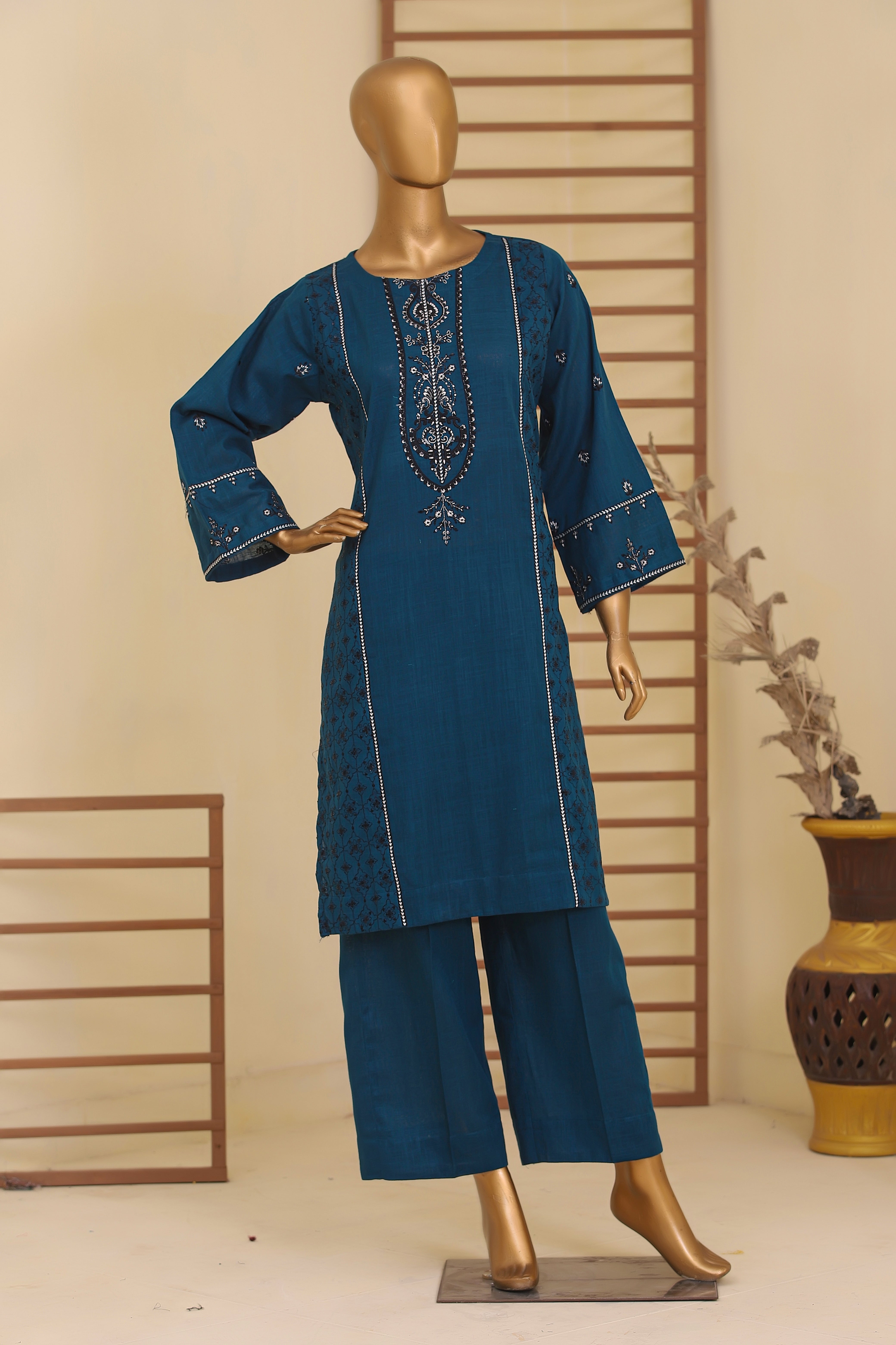 Khaddar 2 Piece Suit